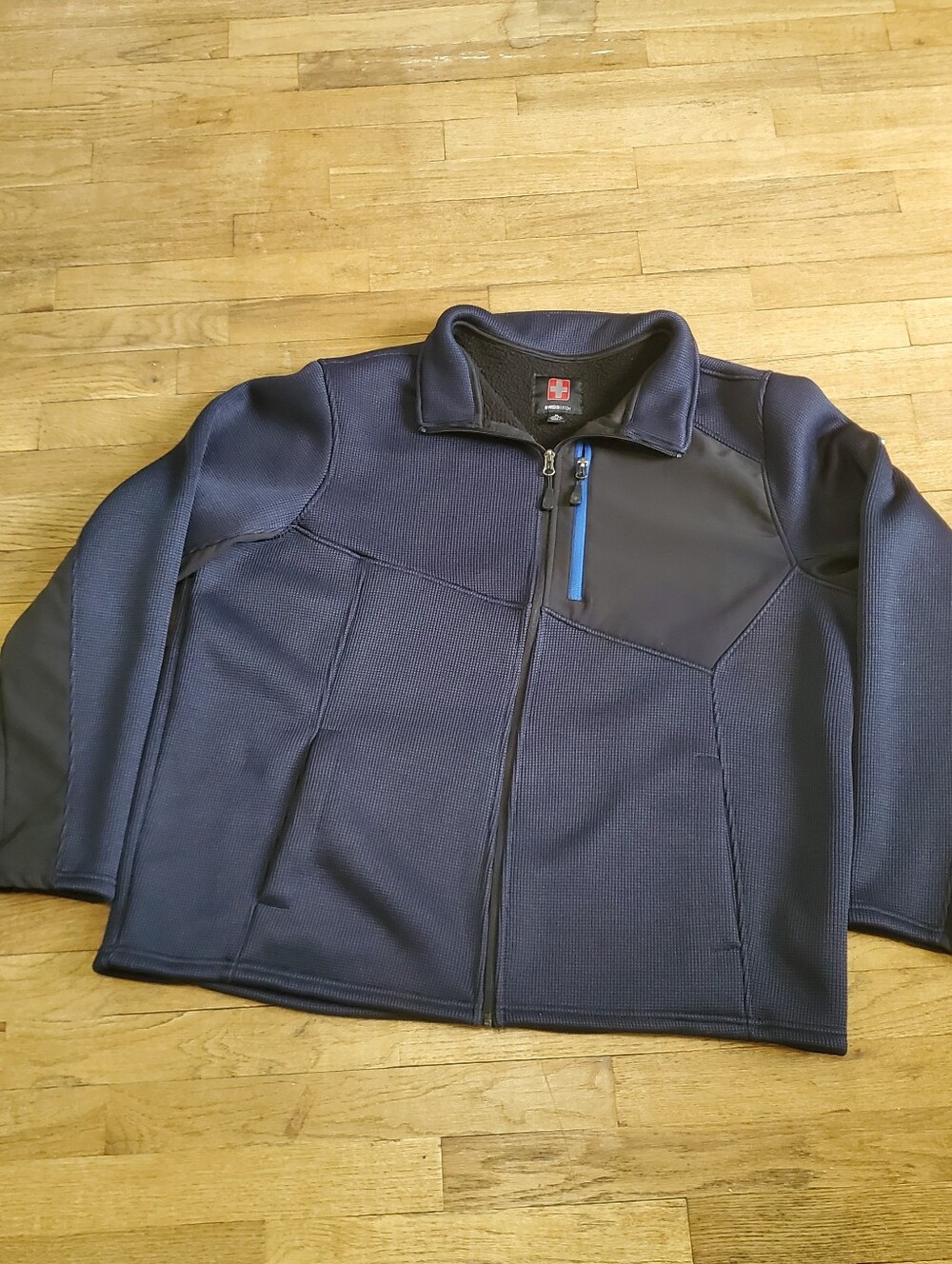 Swiss Tech Heavy Jacket Size XL